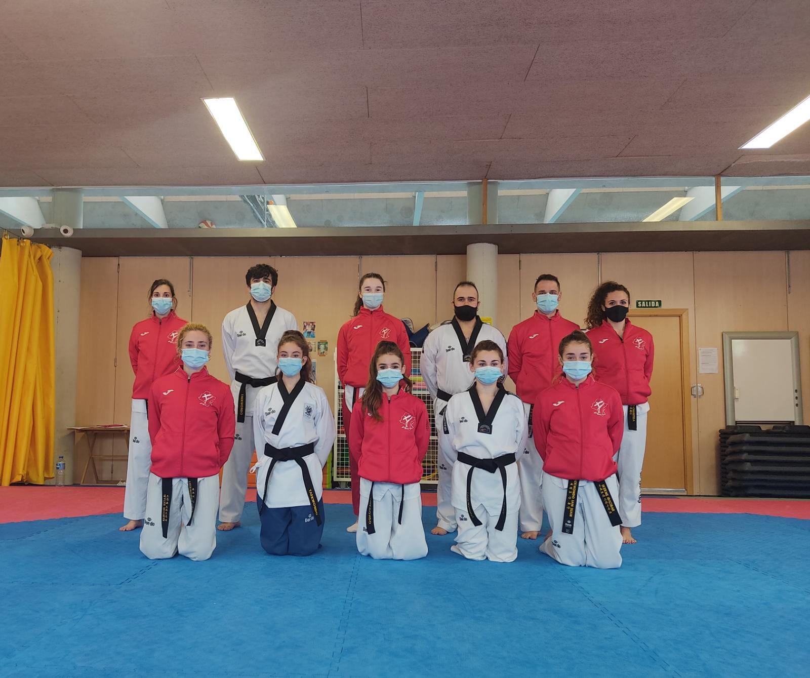 SELECCIONES NAVARRAS POOMSAE Y FREESTYLE PARA EL OPEN CIUDAD DE PAMPLONA